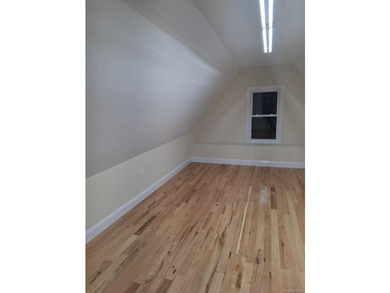 Welcome to this spacious detached single-family home situated on - photo 6