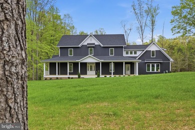 **Listed nearly $50k under appraised value!** This stunning - photo 1