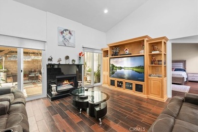 STUNNING TURNKEY, SINGLE STORY in the heart of Placentia in OC - photo 3