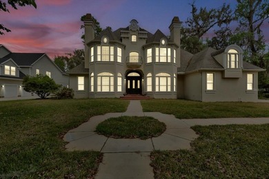 Tucked away in the prestigious Sugar Mill Plantation, this - photo 4