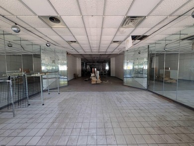 Prime retail location with 25 feet of street frontage along - photo 5