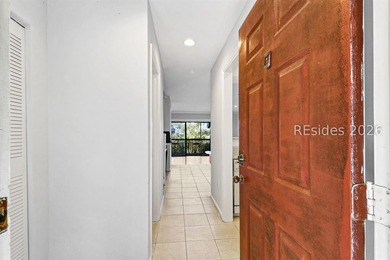 Wake up to breathtaking Broad Creek views and experience the - photo 6