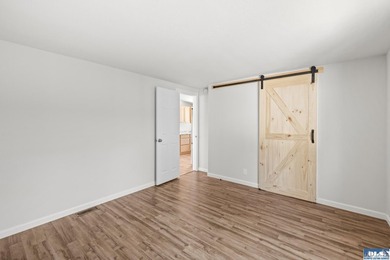 Looking for a gorgeous mountain backdrop on a private 1.1+ acre - photo 19