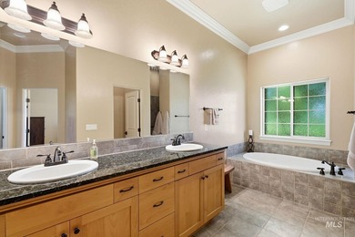 Imagine starting your morning with foothill views from the front - photo 21