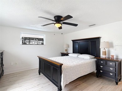 Live the Florida lifestyle in the highly sought-after waterfront - photo 21