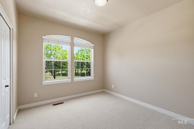 Imagine starting your morning with foothill views from the front - photo 26