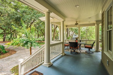 Rare opportunity to own a custom built home on a corner lot in - photo 27