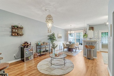 Charming and ideally located in the heart of Westbury Park, this - photo 7