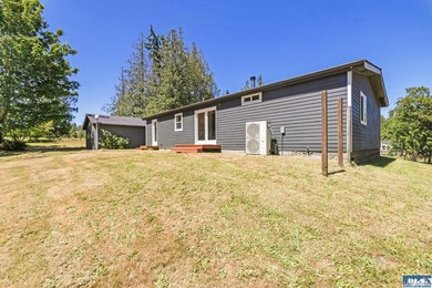 Looking for a gorgeous mountain backdrop on a private 1.1+ acre - photo 28