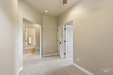 Imagine starting your morning with foothill views from the front - photo 29