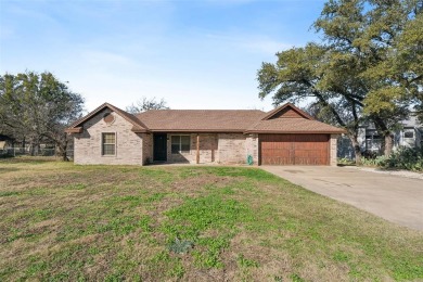 Lake Home Sale Pending in Granbury, Texas