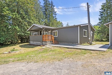 Looking for a gorgeous mountain backdrop on a private 1.1+ acre - photo 35
