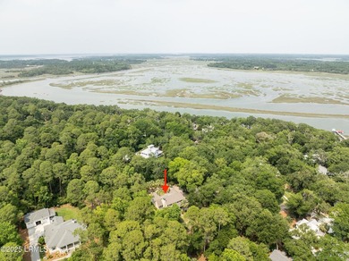 Rare opportunity to own a custom built home on a corner lot in - photo 36