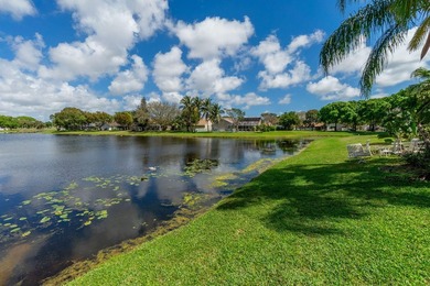 Stunning builder's model home located in the beautiful community - photo 45