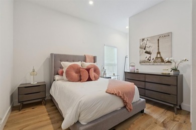 Tucked away on a secluded conservation lot in the heart of - photo 49