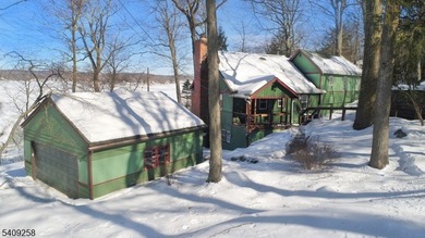 Lake Hopatcong Home For Sale in Hopatcong New Jersey