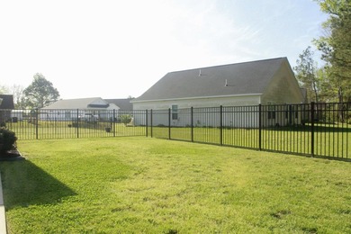Beautifully maintained, move-in ready single-level home in a - photo 6