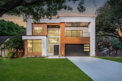 Lake Home For Sale in Dallas, Texas