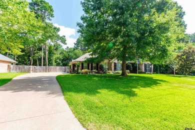 Welcome to this beautiful 3-bedroom, 2-bath home offering 1,980 - photo 2