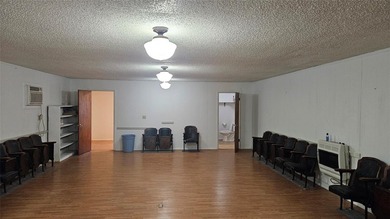 This was the home of the Masonic Lodge until 2023. The interior - photo 9