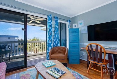 Enjoy coastal living in this recently updated beachside Tybee - photo 14