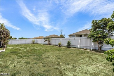 WOW! Pool home sitting on almost half an acre in a NO FLOOD ZONE - photo 18