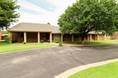 Welcome to 2606 Newcomb Street, built by Allen Teinert, a - photo 1