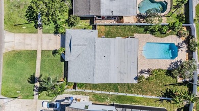 Virtually Staged. NEW PRICE ADJUSTMENT! Welcome to your own - photo 2