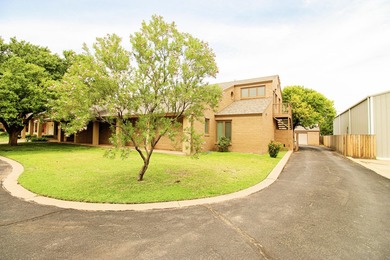 Welcome to 2606 Newcomb Street, built by Allen Teinert, a - photo 4