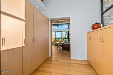 Experience refined desert living in this exceptional Desert - photo 26