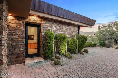 Experience refined desert living in this exceptional Desert - photo 40