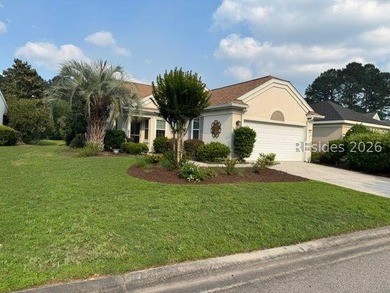 Move-In Ready Primrose Model situated on a beautifully - photo 7