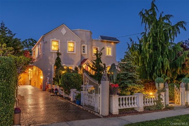 Welcome To This Magnificent & Historic Gable Home, Rich In - photo 2