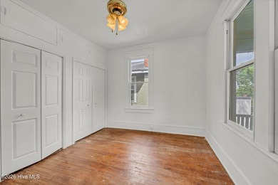 Charming 1925 Craftsman bungalow offering timeless character - photo 14