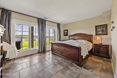 Osprey Point offers a rare combination of waterfront living - photo 26