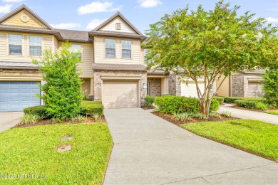 Lake Condo For Sale in Jacksonville, Florida