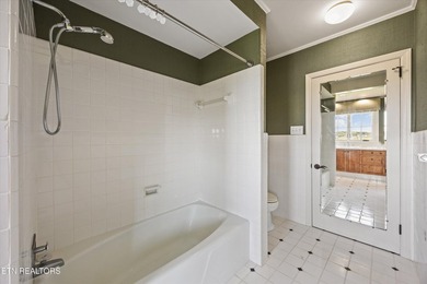 Osprey Point offers a rare combination of waterfront living - photo 38