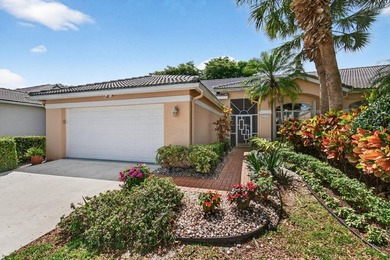 This well-maintained 2BR+Den villa offers a seamless floor plan - photo 1