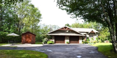 Muskellunge Lake Home For Sale in Tomahawk Wisconsin