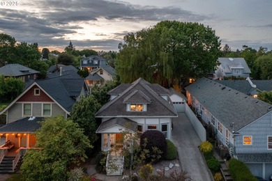 (private lake, pond, coastal) Home For Sale in Portland Oregon