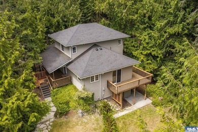Amongst the trees on an acre this lovely 4 bed 2.5 bath home is - photo 18