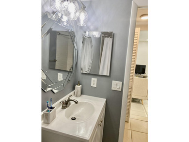 Beautiful villa located in the heart of Lake Worth within a - photo 19