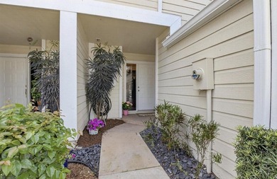 Location, location! This well-maintained 3-bedroom, 2.5-bath - photo 4