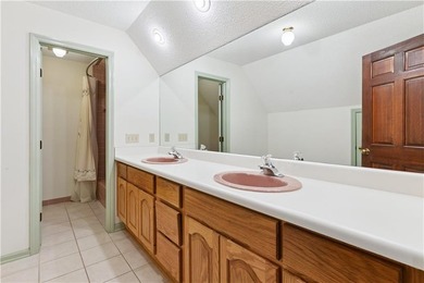 BEAUTIFUL home on over 4 acres with a pond. Enjoy the best of - photo 29