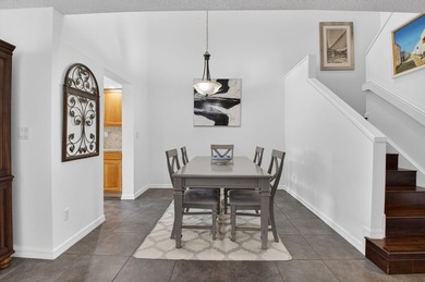 Location, location! This well-maintained 3-bedroom, 2.5-bath - photo 9