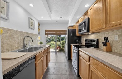 Location, location! This well-maintained 3-bedroom, 2.5-bath - photo 10