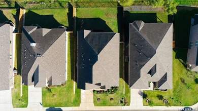 LUXURY UPGRADES! Welcome to this stunning one-story home where - photo 34