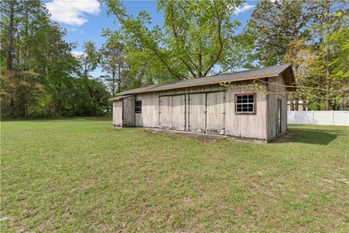 BEAUTIFUL home on over 4 acres with a pond. Enjoy the best of - photo 43