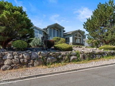 Don't miss this rare opportunity to own a beautifully maintained - photo 3