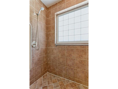 Featuring 3 bedrooms plus a versatile flex room filled with - photo 36